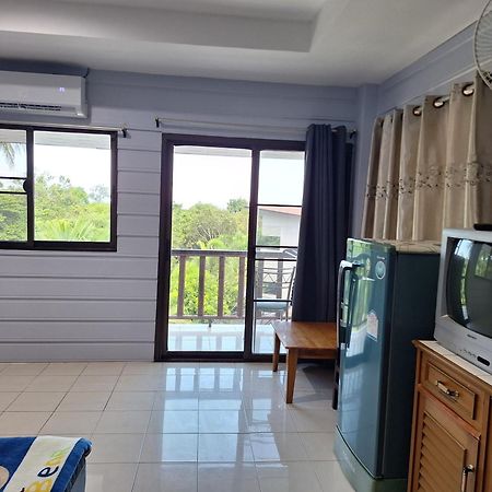Phonsomboon Guesthouse 涛岛 外观 照片