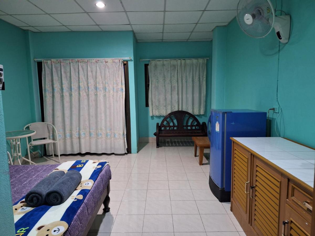 Phonsomboon Guesthouse 涛岛 外观 照片