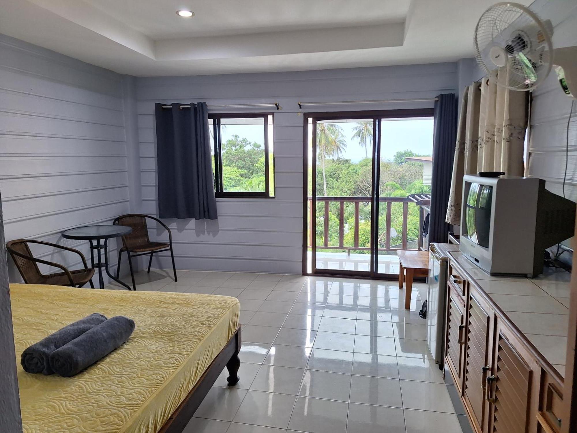 Phonsomboon Guesthouse 涛岛 外观 照片