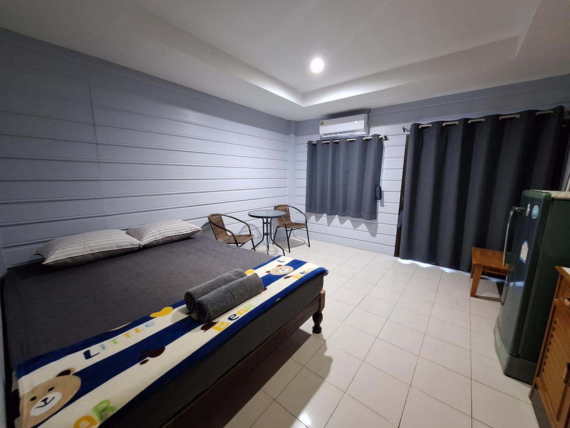 Phonsomboon Guesthouse 涛岛 外观 照片