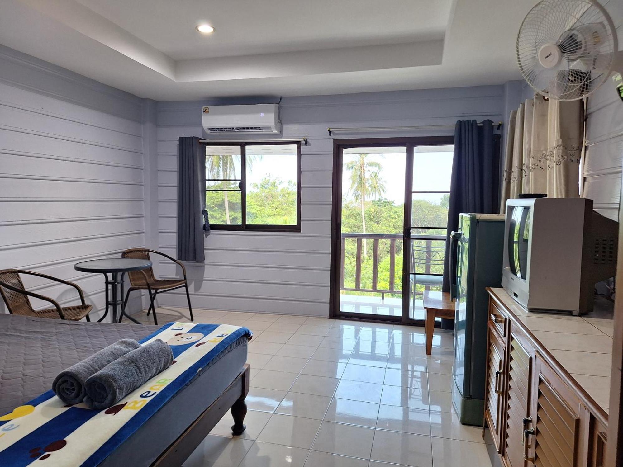 Phonsomboon Guesthouse 涛岛 外观 照片